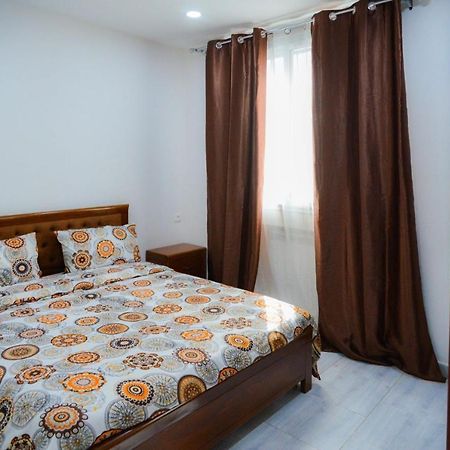 Hostel Les Pins Alger Exteriér fotografie